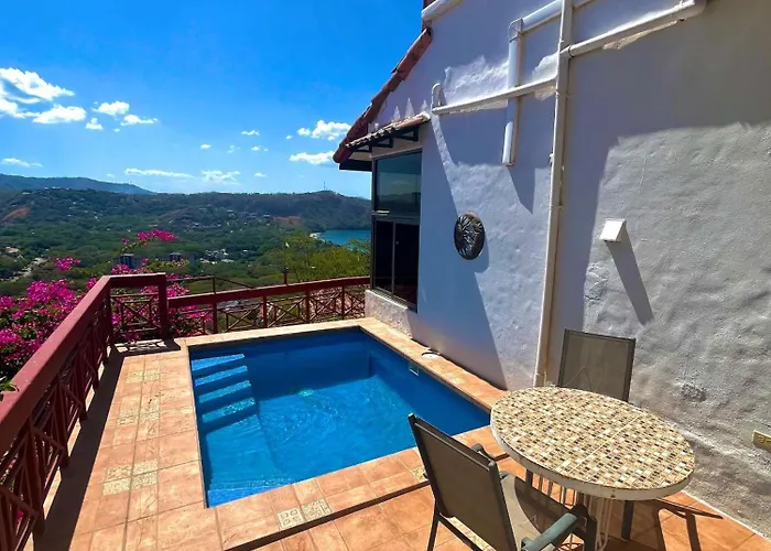 Lonestar Tico Villa